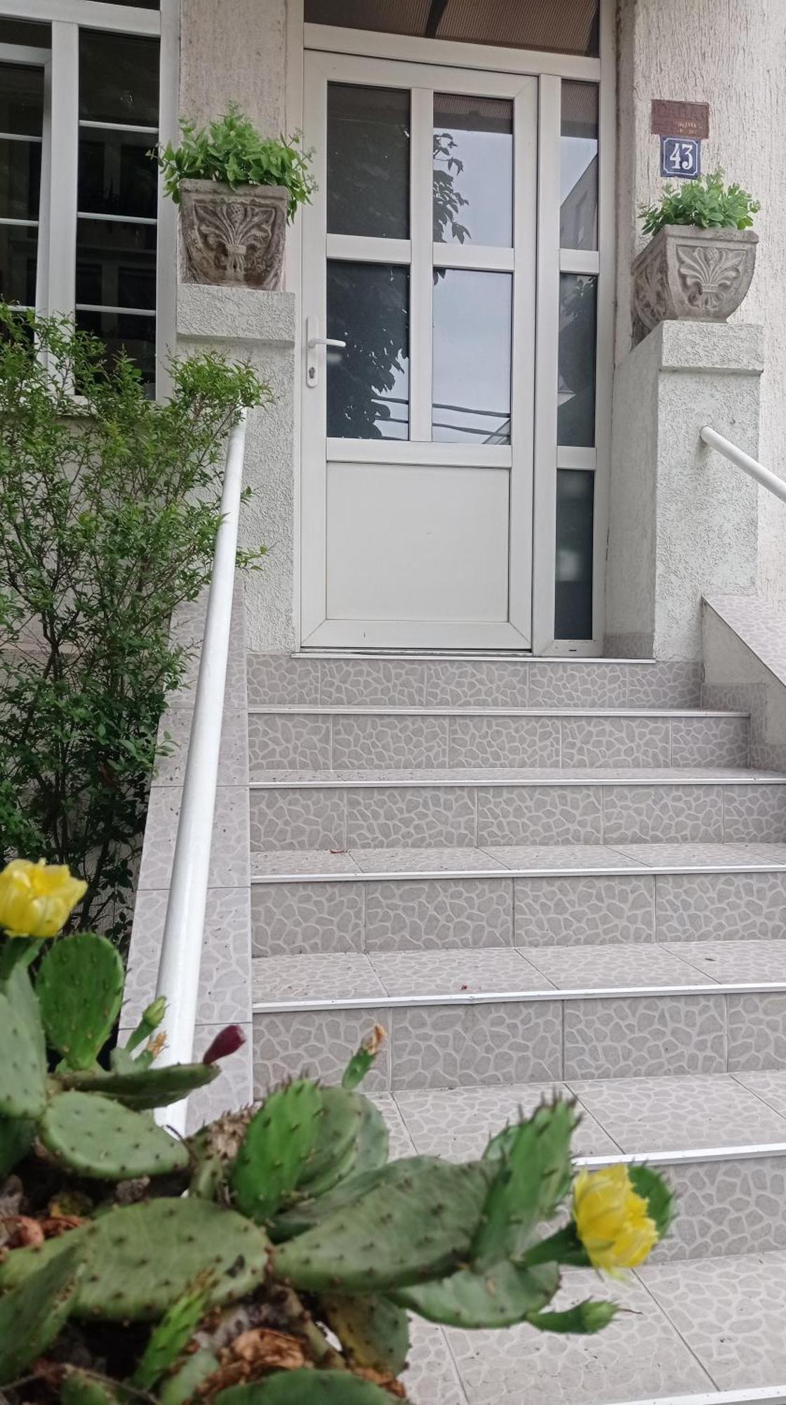Belgrade Apartment Happy Garden Exterior photo